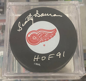 Scotty Bowman Autographed Hockey Puck Detroit Red Wings